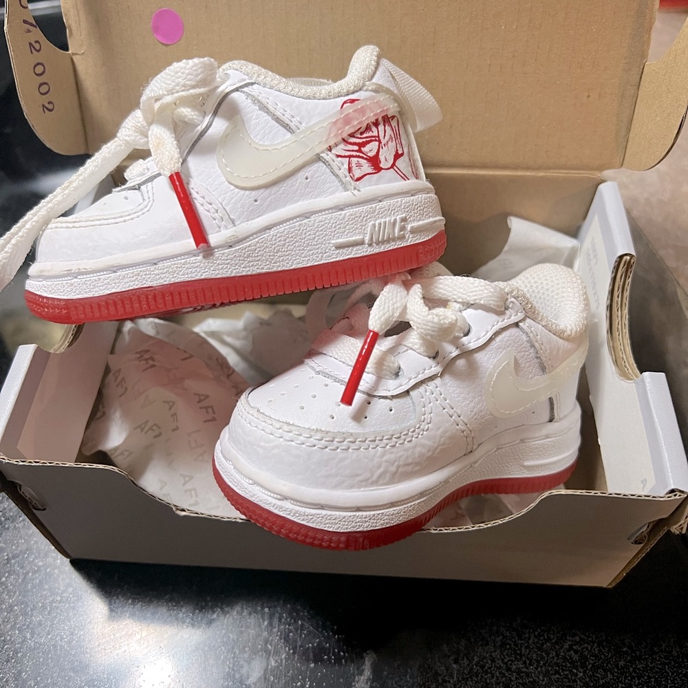 Worn ONCE. Still in box